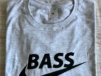 TShirt BassNike : T Shirts